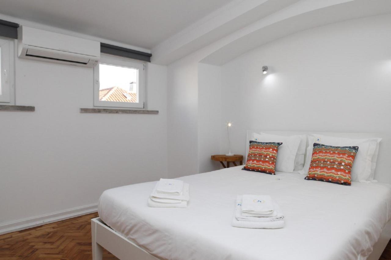 Cascais Downtown Apartment With Sea View Bagian luar foto
